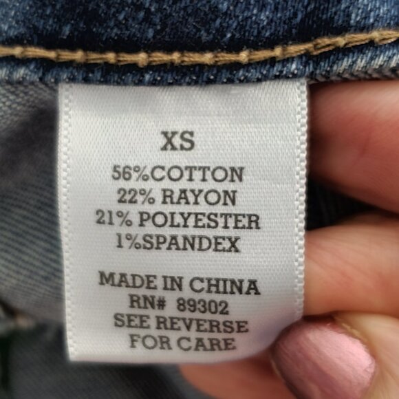 Altar'd State Medium Wash Snap Front A-Line Mini Jean Skirt Size XS - Picture 8 of 10